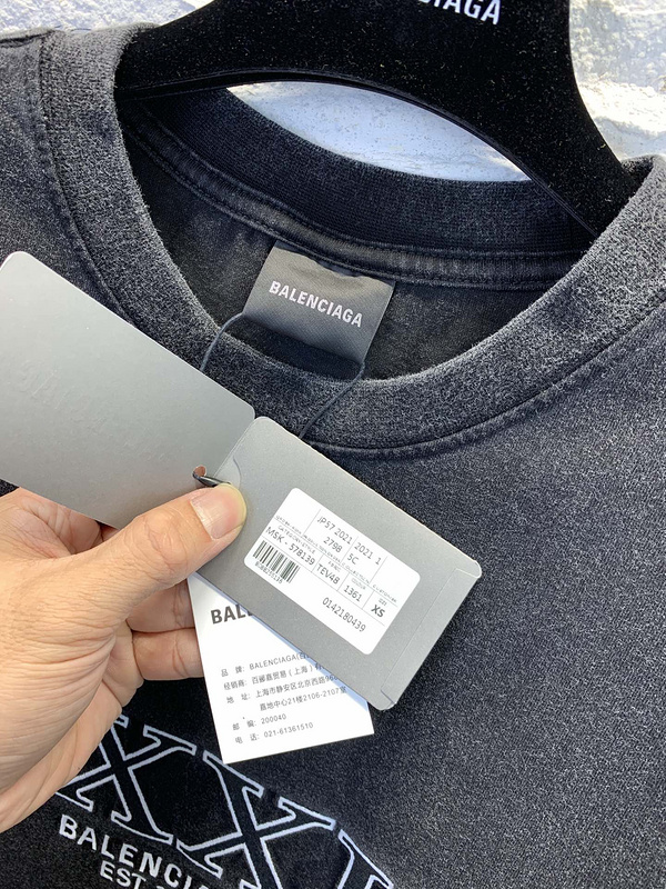 Balenc1aga T-SHIRT 2302066