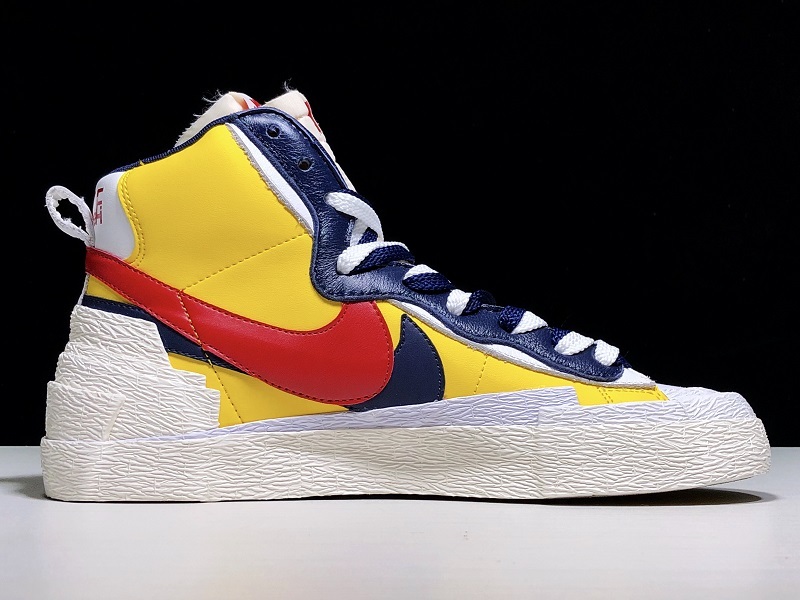 Nike Blazer Mid sacai Snow Beach BV0072-700