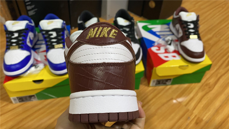 Supre* X Dunk Low OG SB QS 