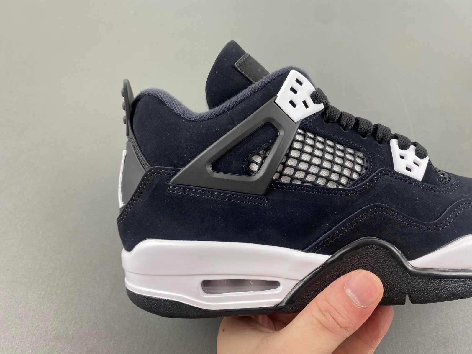 Air Jordan 4 Retro White Thunder (GS) FQ8213-001