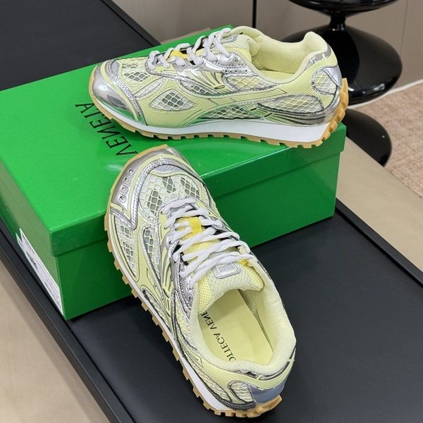 Bottega Veneta Orbit  Sneakers