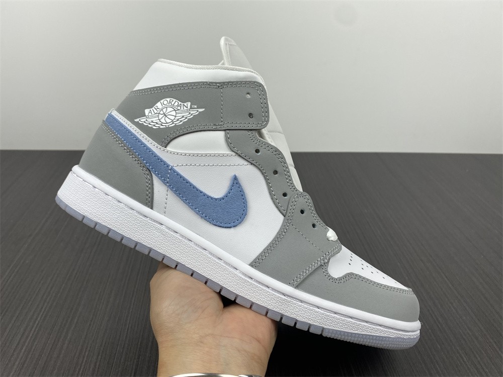 Air Jordan 1 Mid Wolf Grey Aluminum BQ6472-105