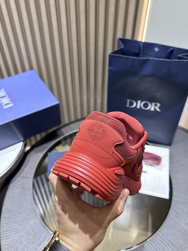DIOR B30 SNEAKER