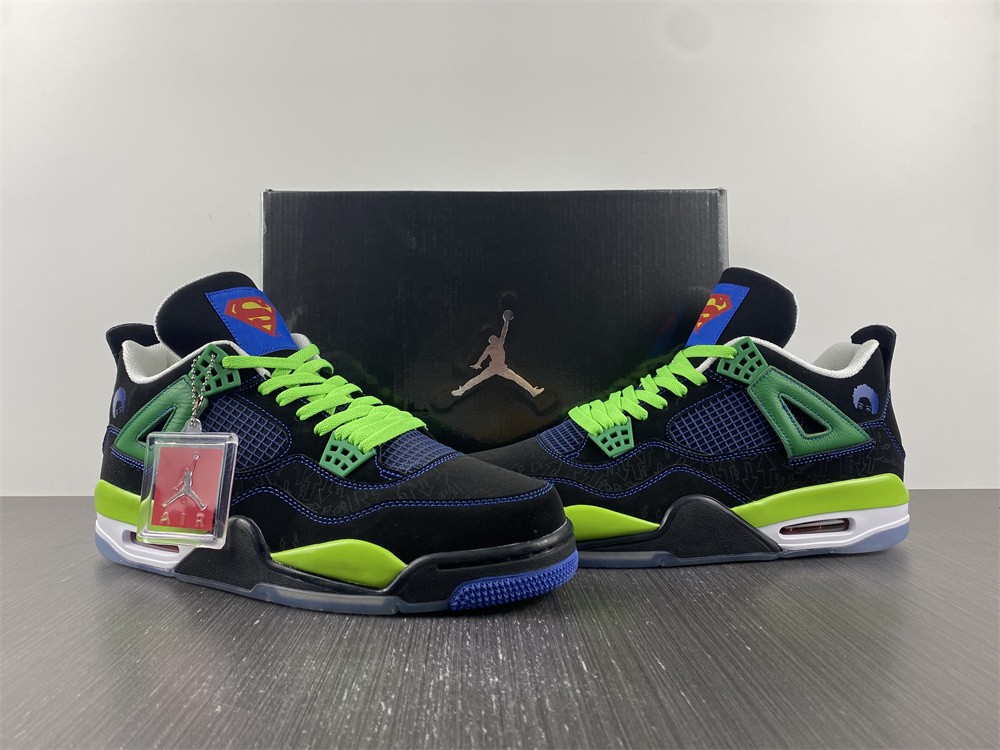 Air Jordan 4 Retro