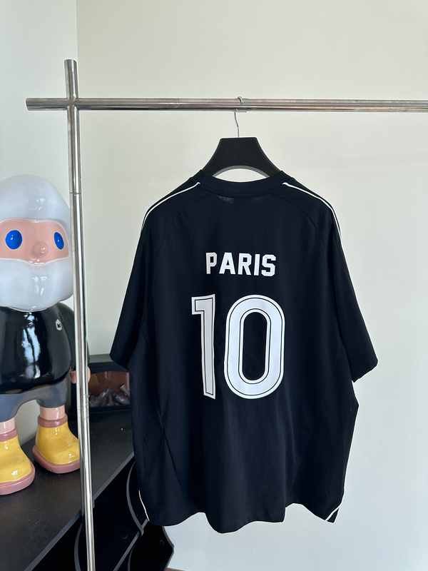 Balenc1aga T-SHIRT 2404003