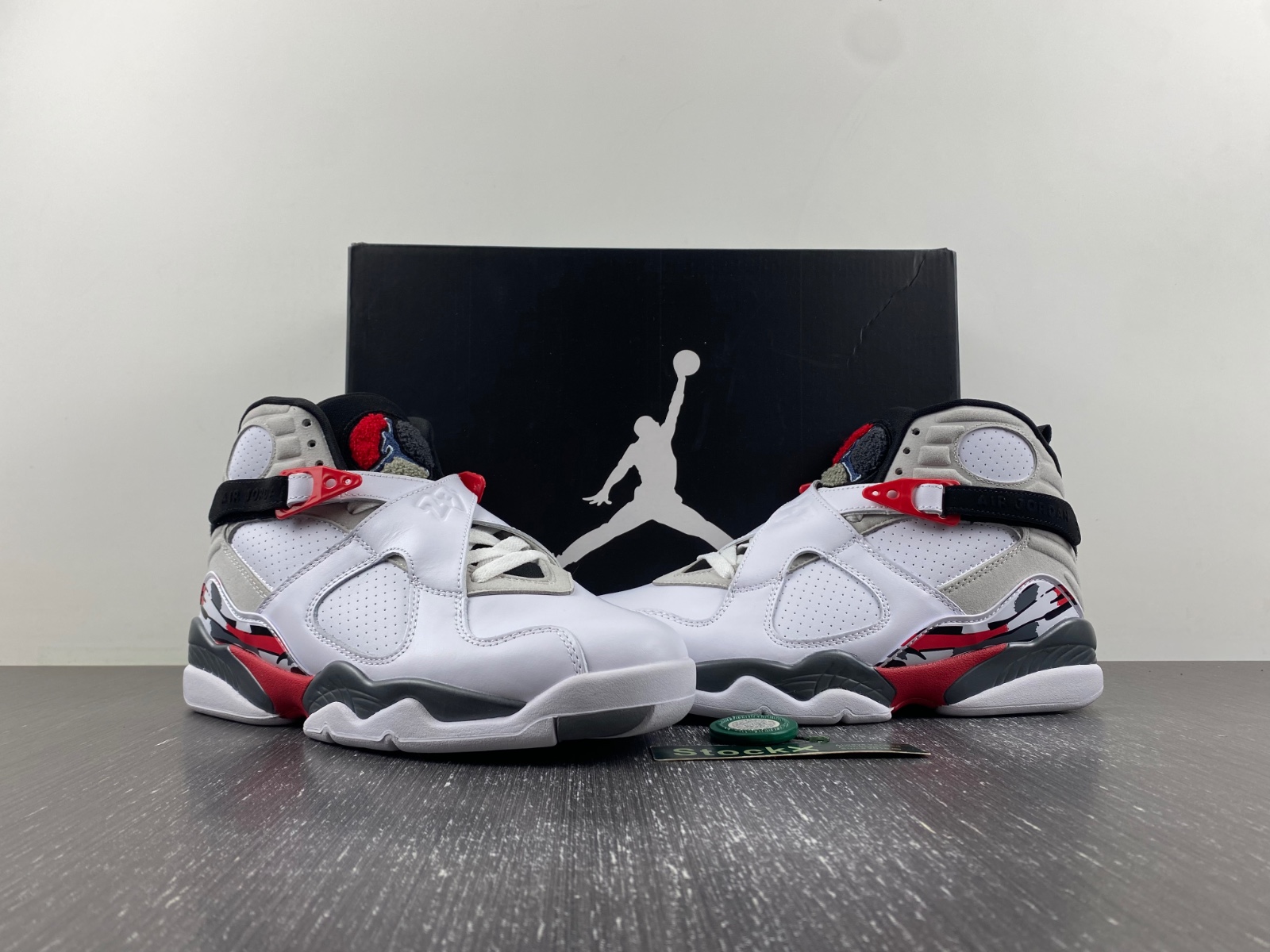 Air Jordan 8 Retro 