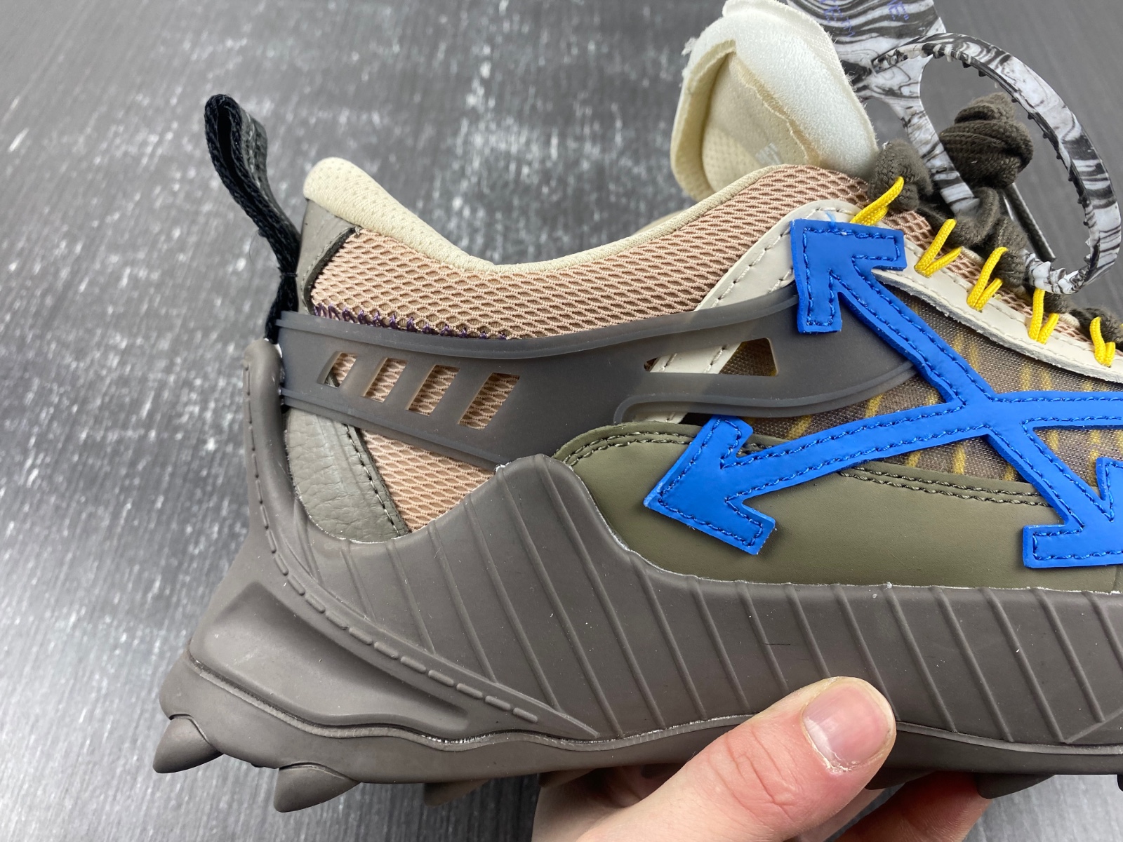 OW C/O​ ODSY-1000 SNEAKERS