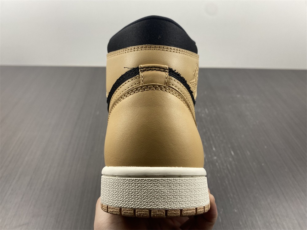 Air Jordan 1 Heirloom 555088-202