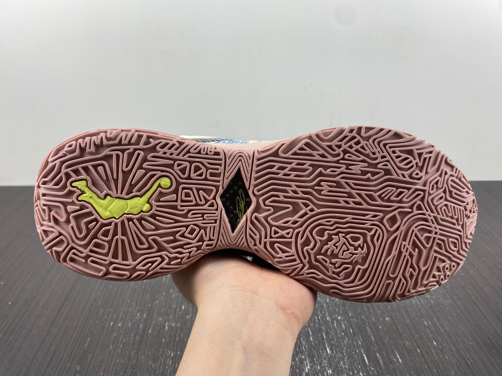 Nike LeBron 20 "All-Star" DV1191-400