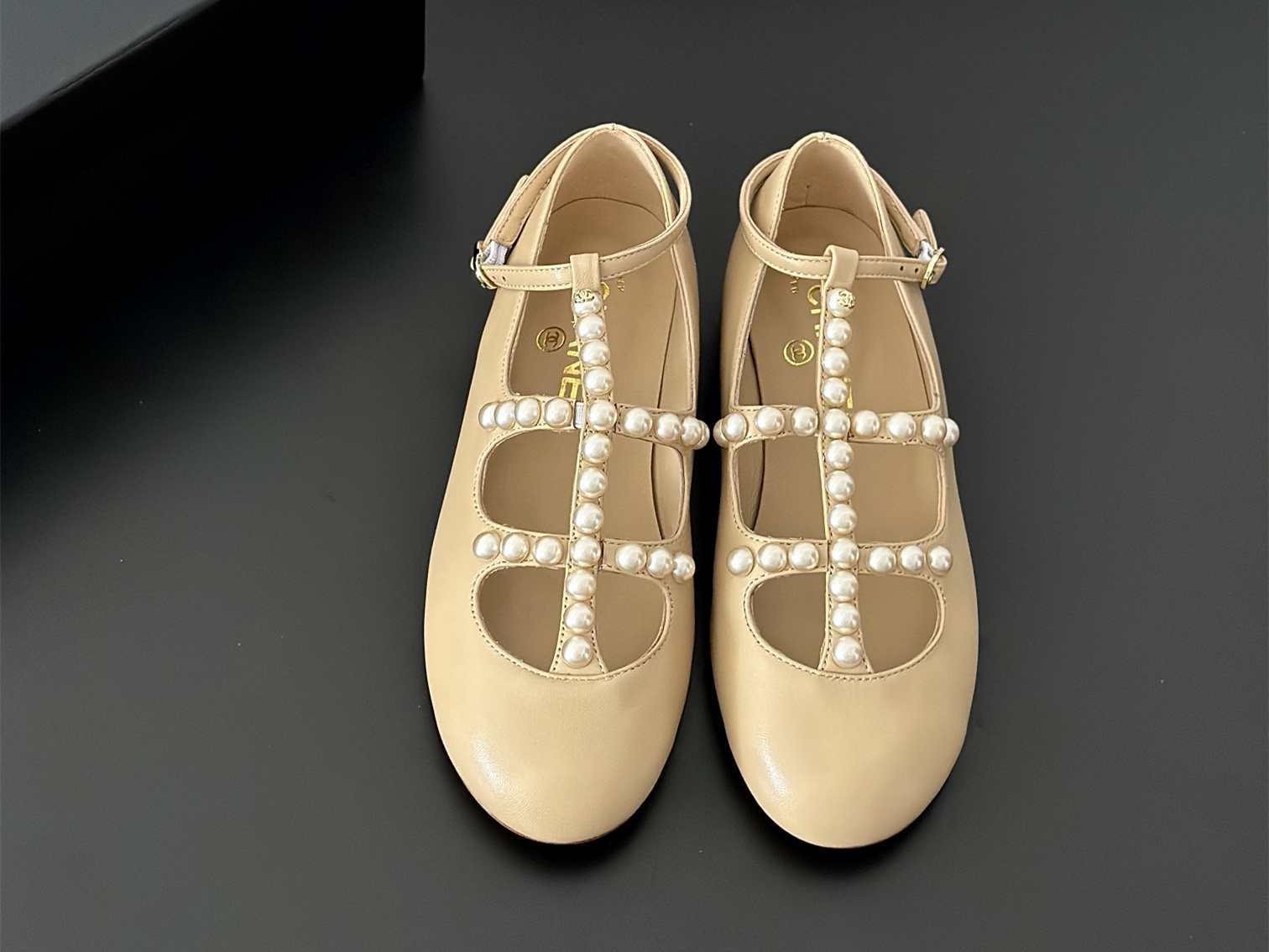 Chanel  Mary Janes  CH-11