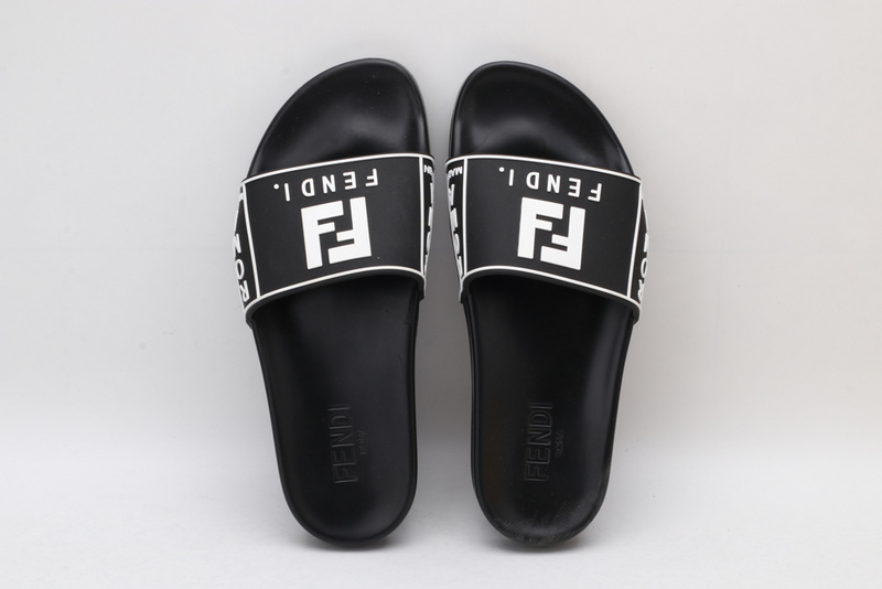 Fendi Slippers
