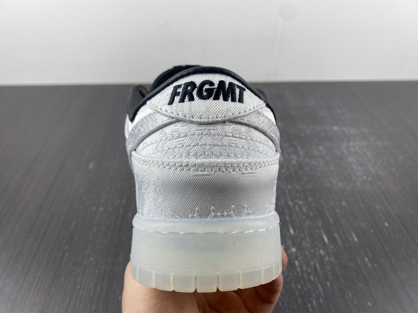 CLOT x fragment x Nike Dunk Low FN0315-110