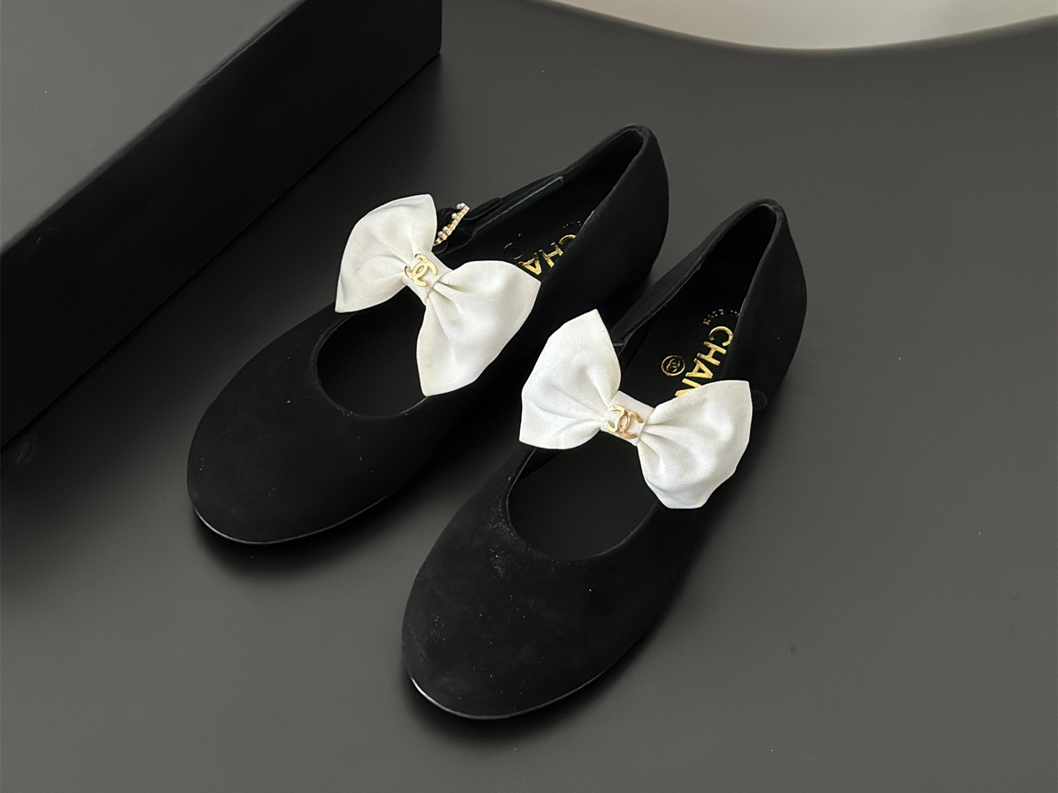 Chanel  Mary Janes  CH-9