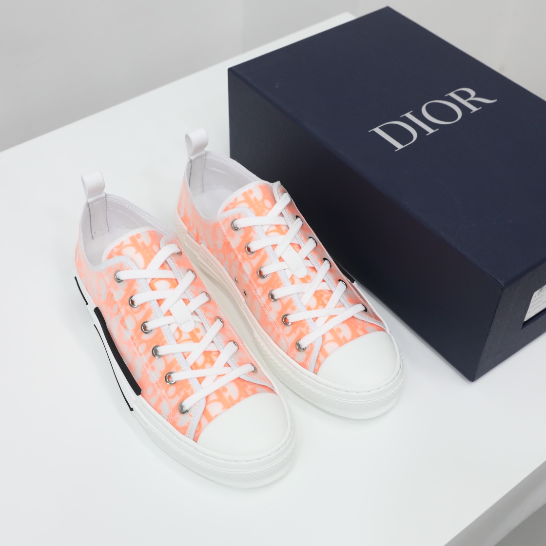 DIOR B23 SNEAKER