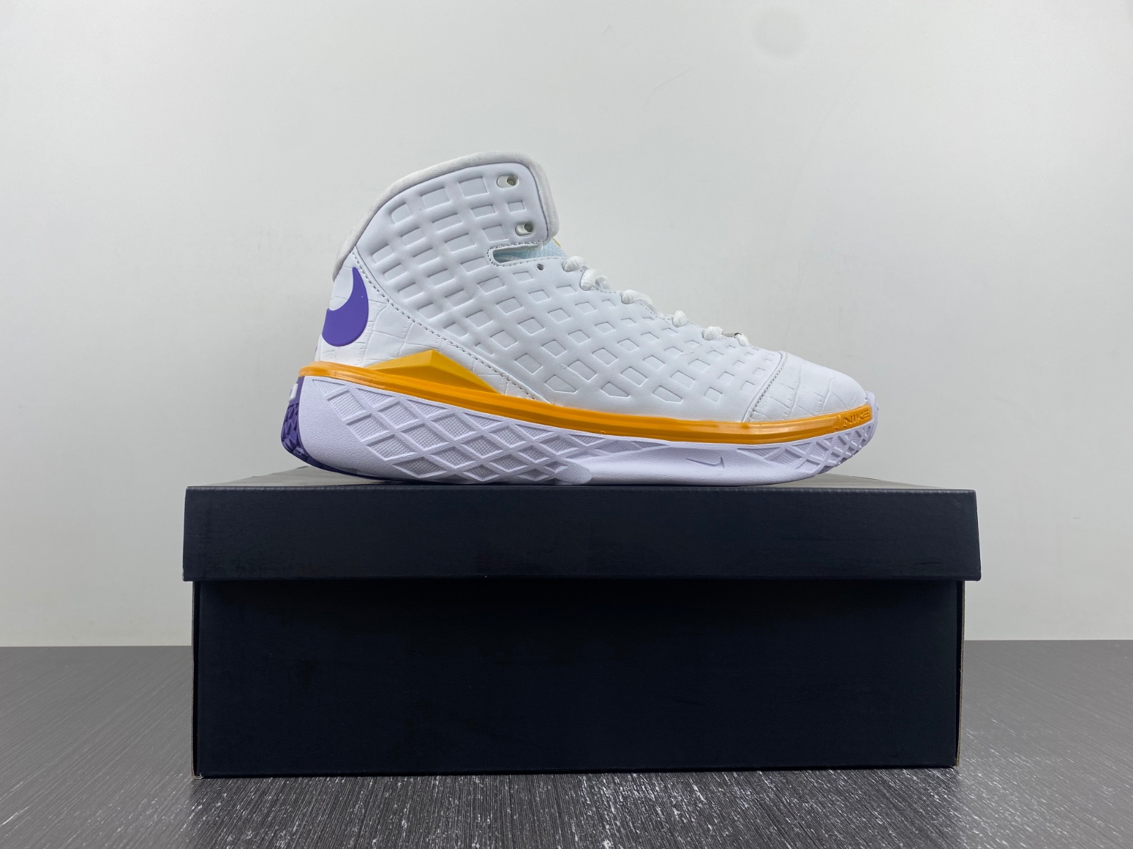 Nike Zoom Kobe 3 SL 