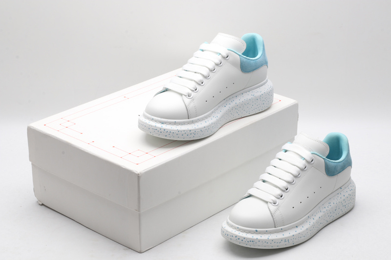 MCQUEEN OVERSIZED SNEAKER