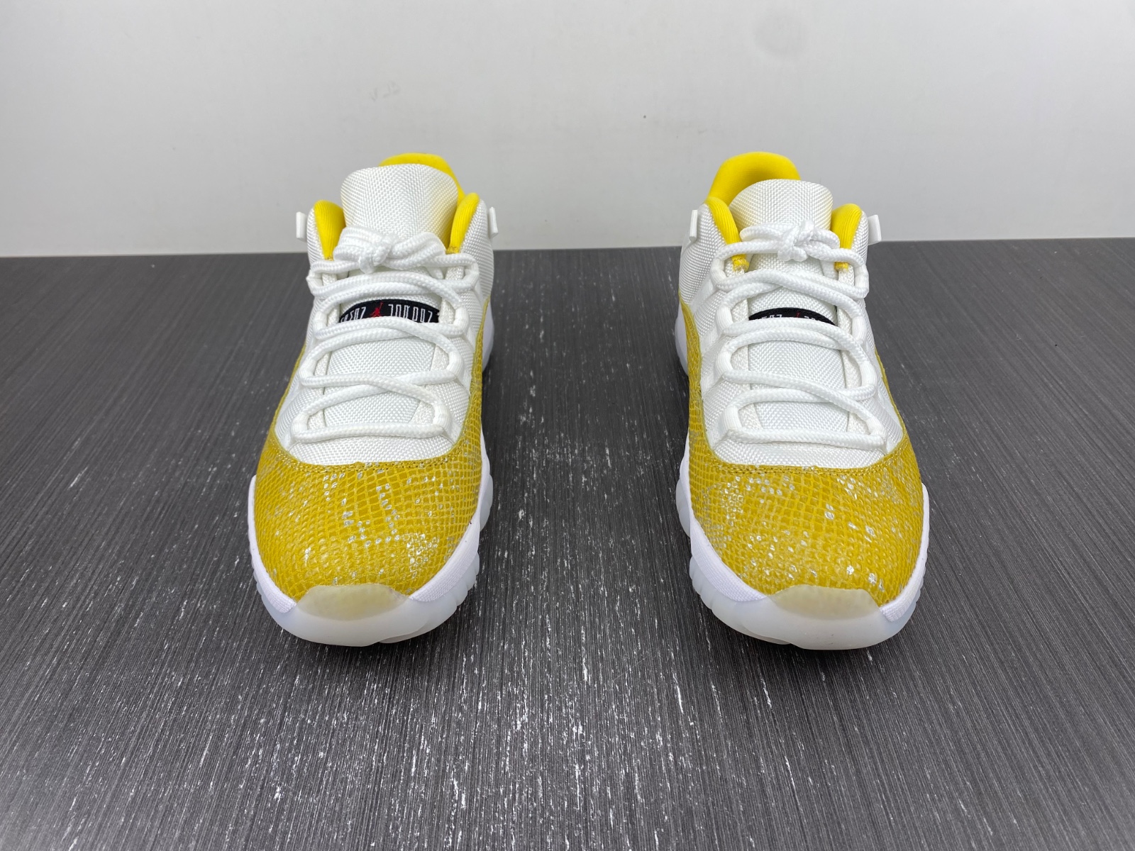 Air Jordan 11 Low  “Yellow Snakeskin” AH7860-107