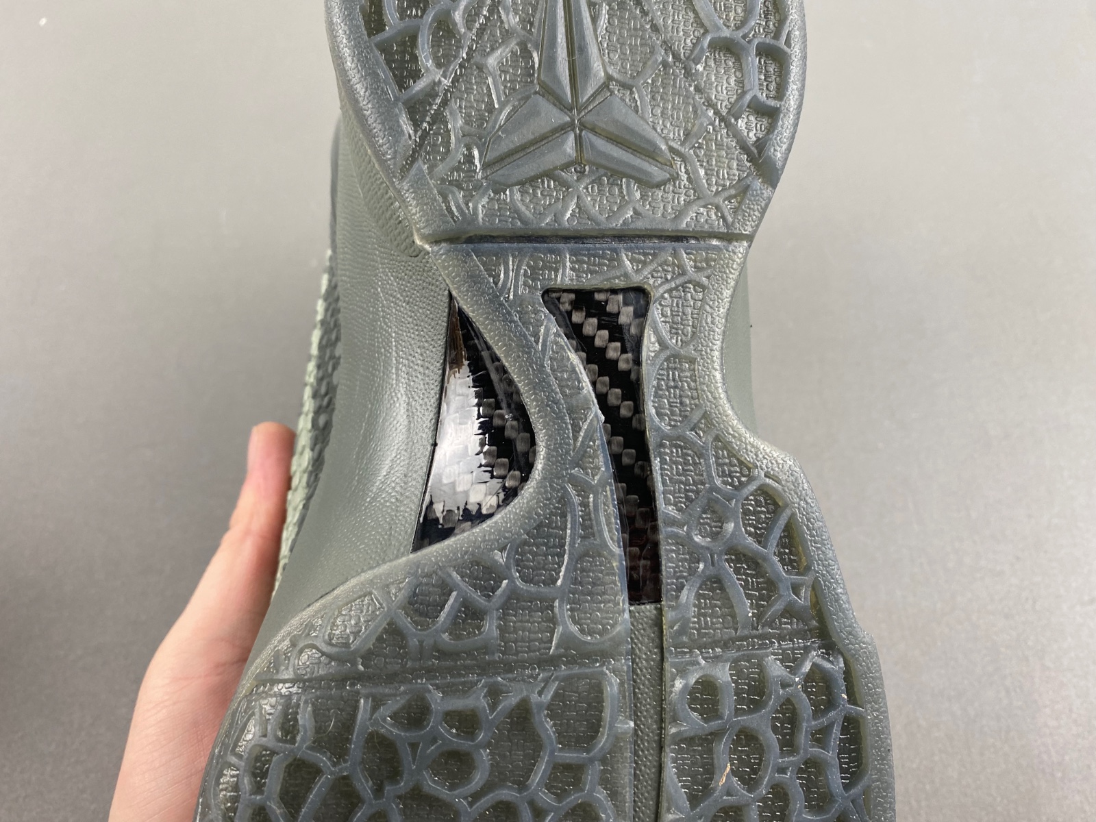 zoom kobe vi ftb kb6   869457-007