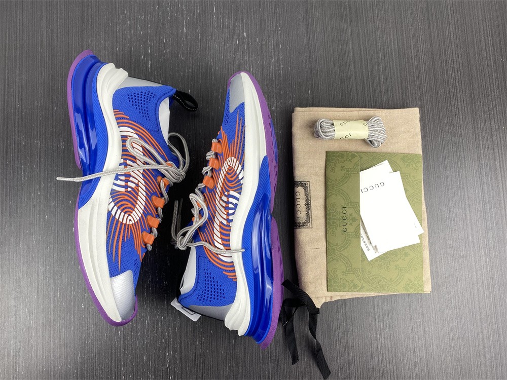 GUCCI Run Sneaker