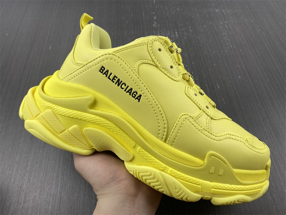 Balenciaga TRIPLE S TRAINER