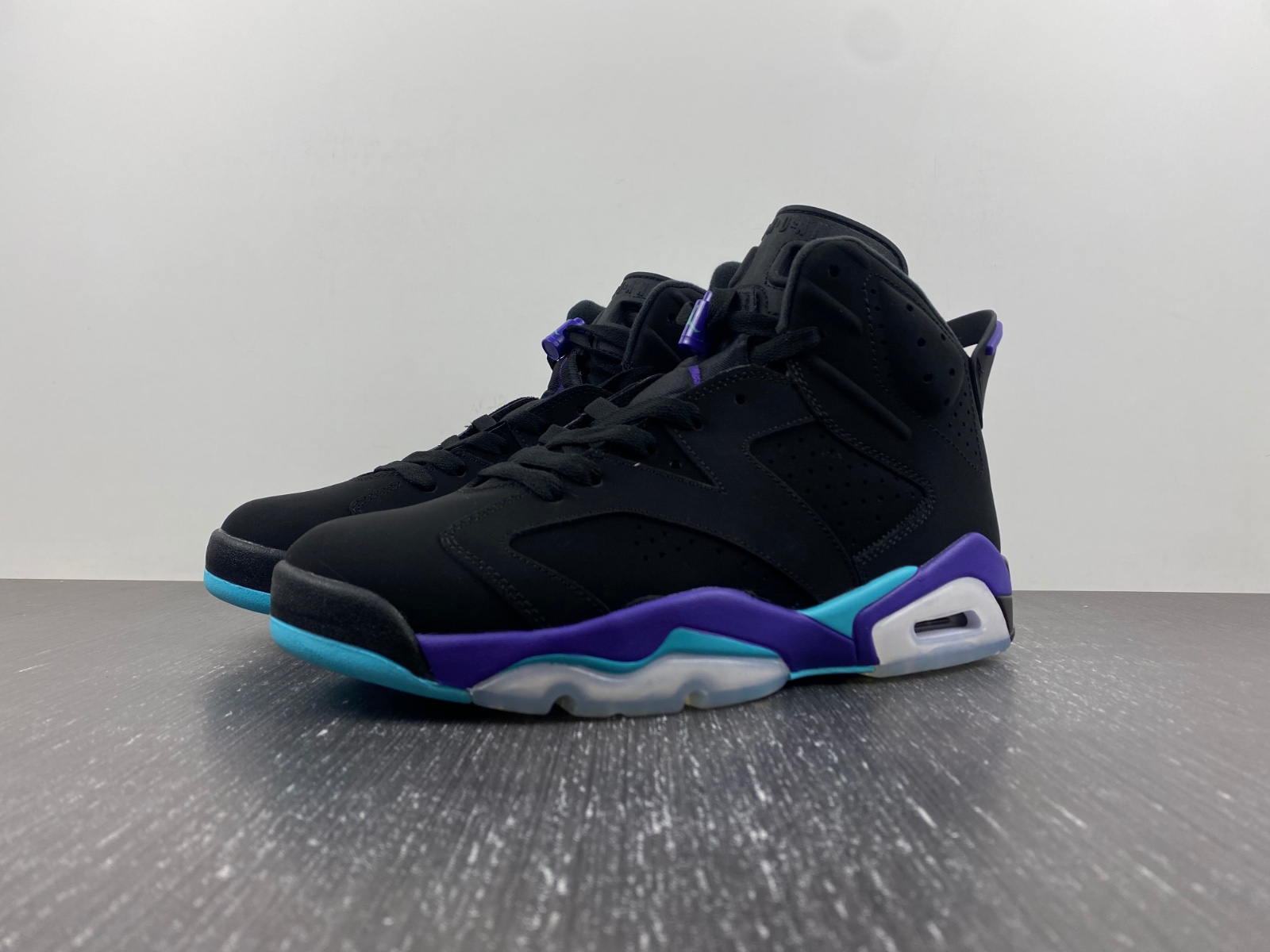 Air Jordan 6