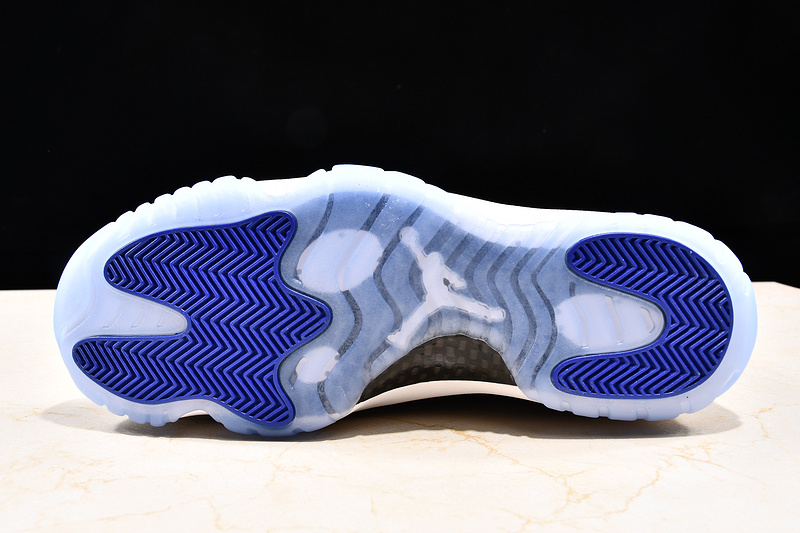 Air Jordan 11 Retro