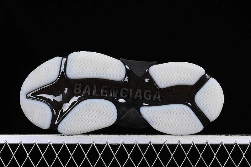 Balenciaga TRIPLE S TRAINER