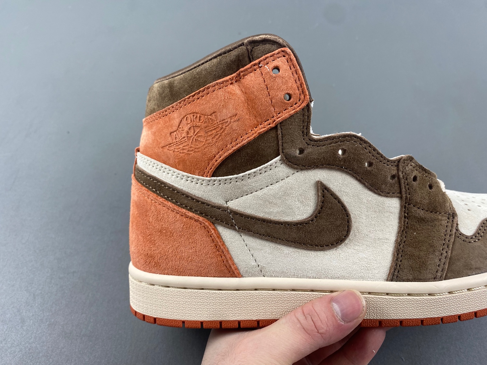 Air Jordan 1 High OG “Dusted Clay” FQ2941-200