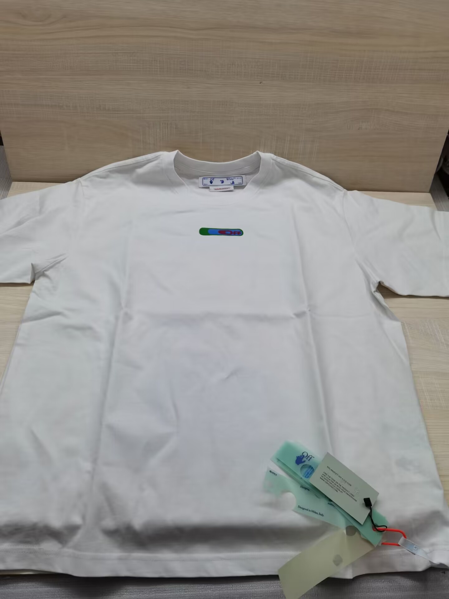 OFF-WHITE T-SHIRT P2000105