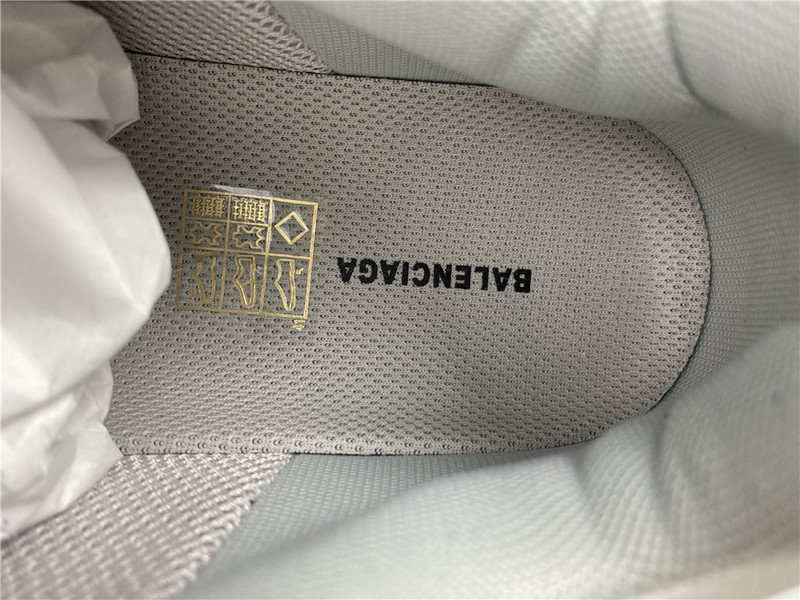 Balenciaga TRIPLE S TRAINER