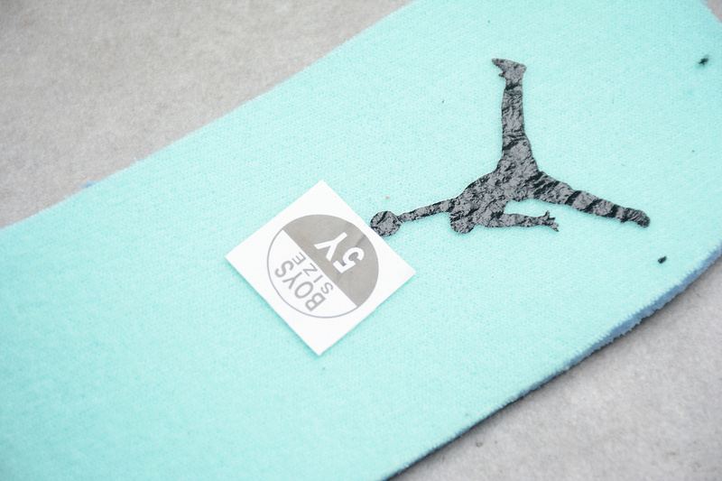 Air Jordan 1 Retro Low