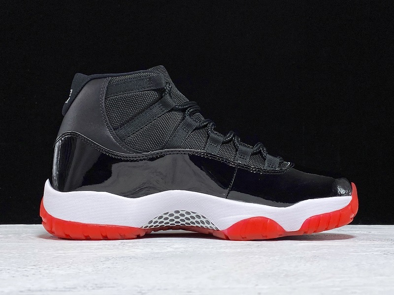 Air Jordan 11 Bred 2019 378037-061