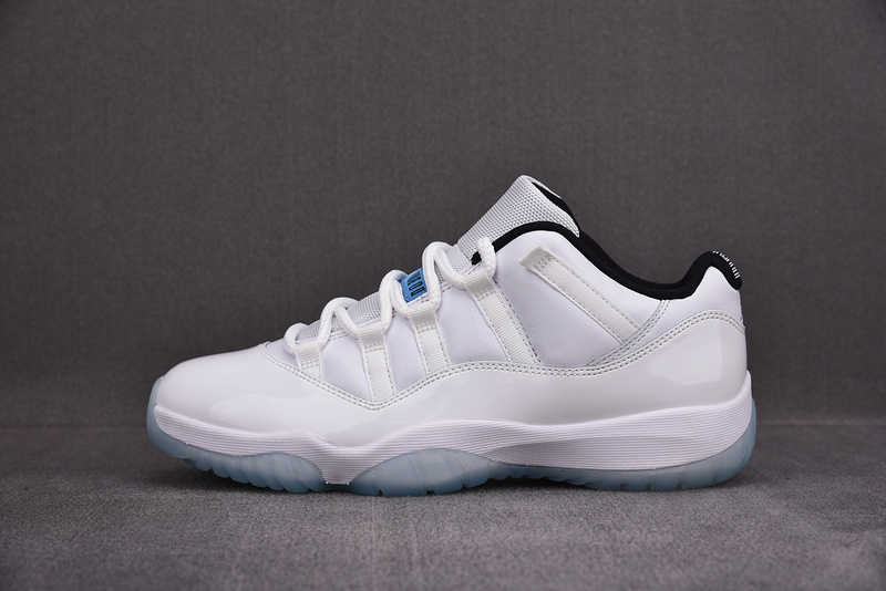 Air Jordan 11 Low 