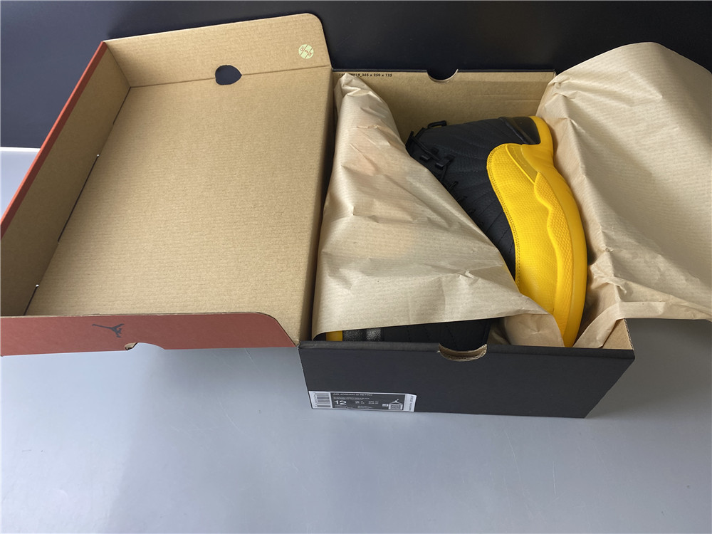Air Jordan 12 Retro "University Gold" 130690-070