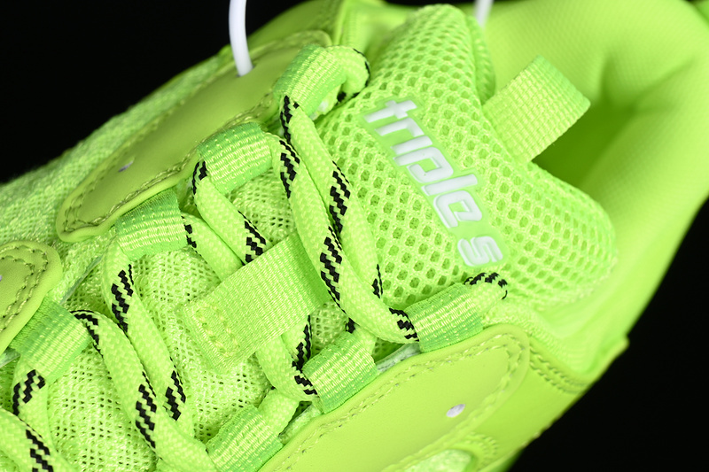 Balenciaga TRIPLE S TRAINER