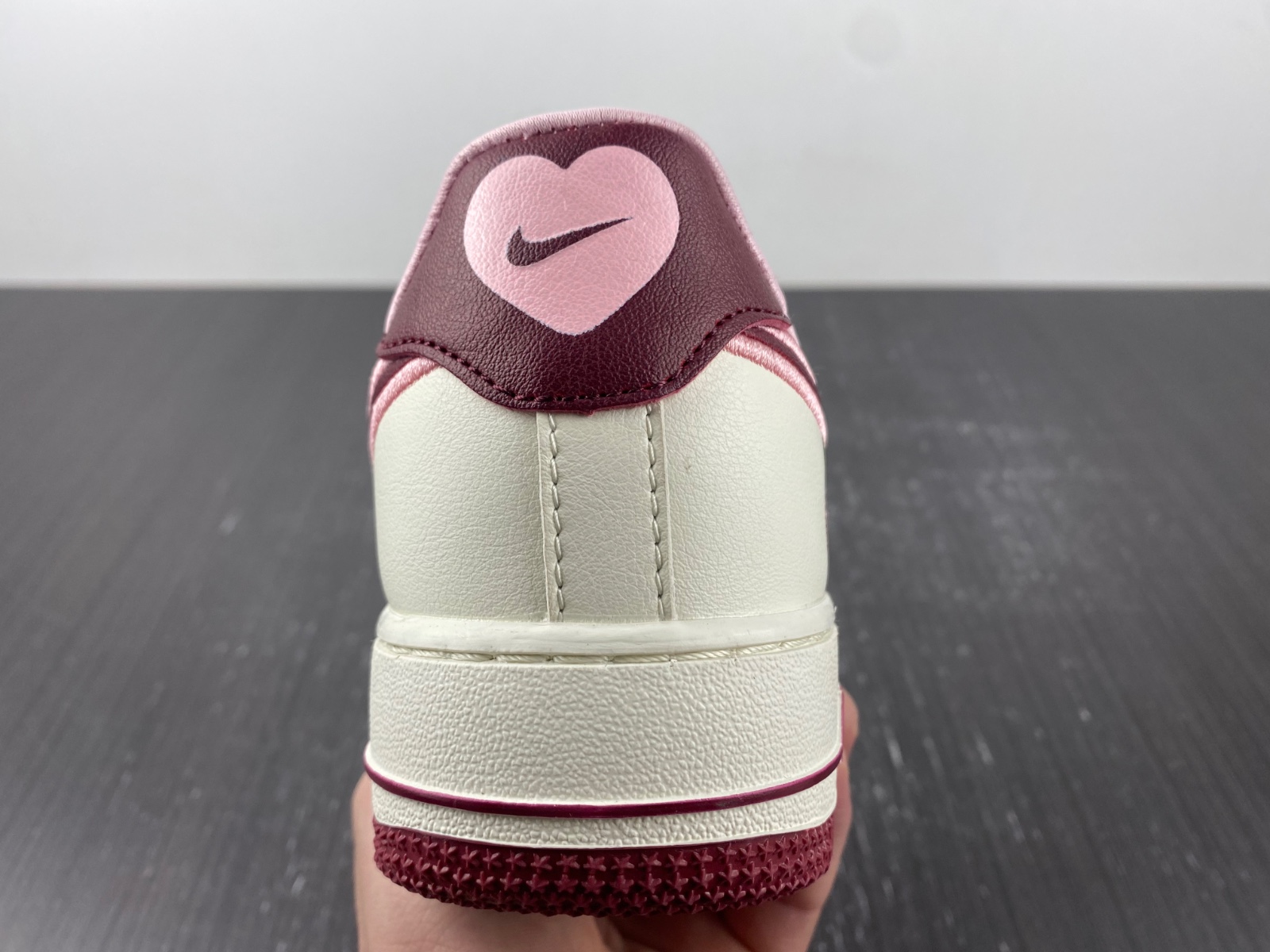 Nike Air Force 1 Low "Valentine