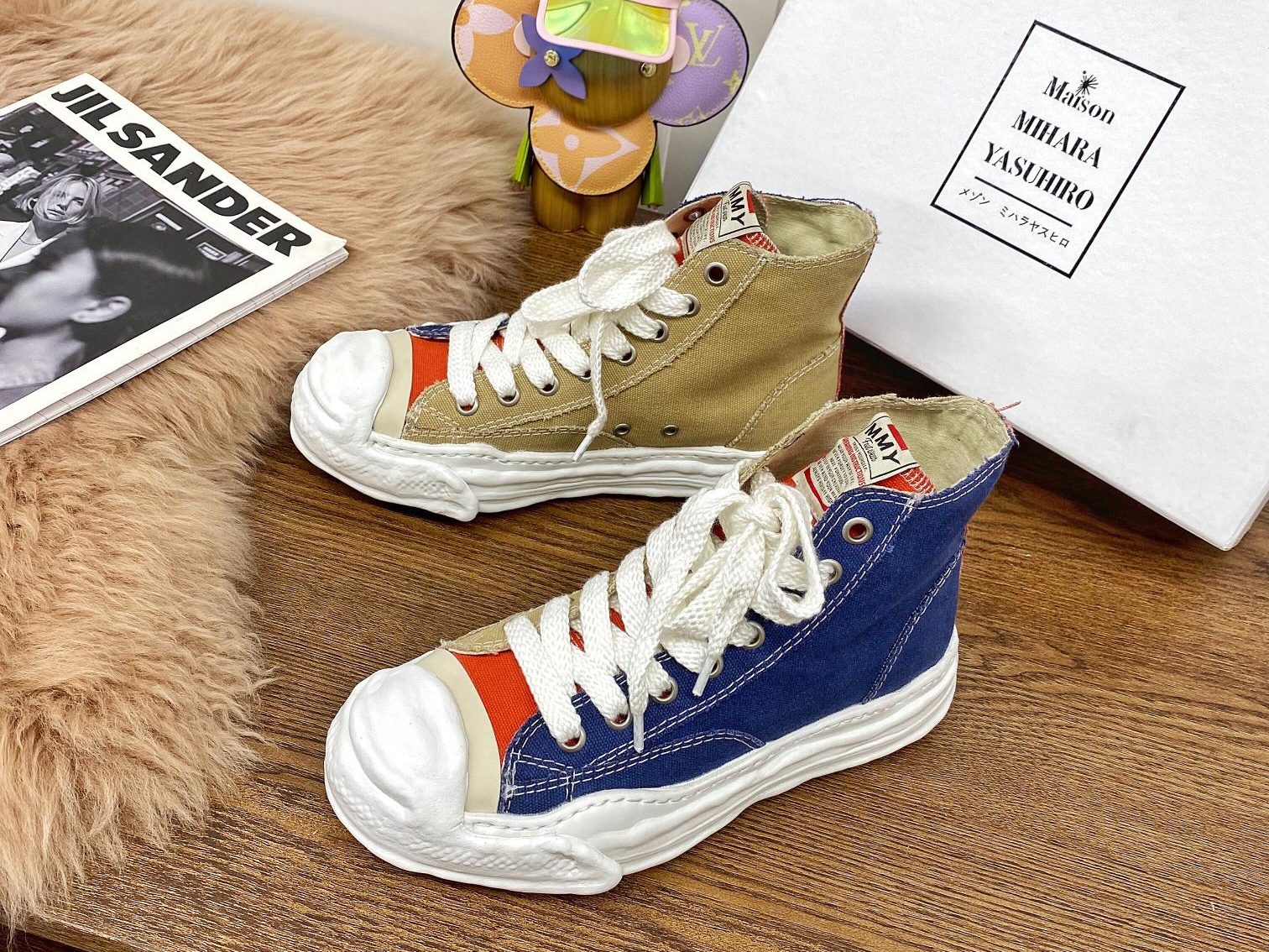 Maison Mihara Yasuhiro High-Top Sneakers MMY-006
