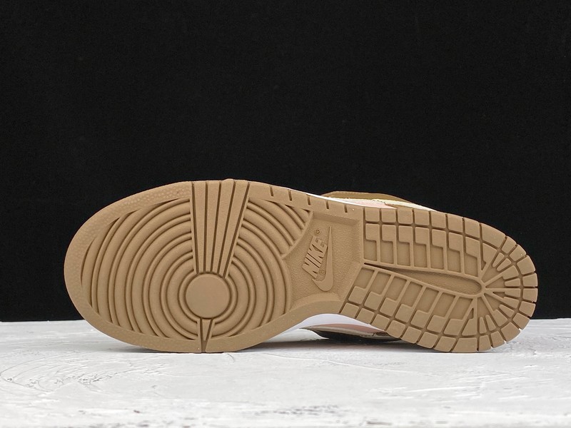 Stüssy x Dunk Low Pro SB 