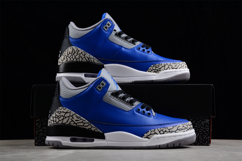 Air Jordan 3 Retro "Varsity Royal" CT8532-400