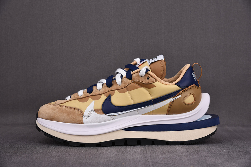 Nike Vaporwaffle sacai Sesame Tan Navy DD1875-200