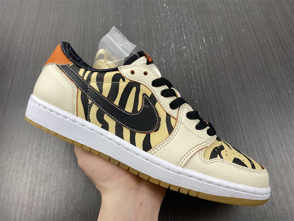 Air Jordan 1 Low OG Year of the Tiger DH6932-100