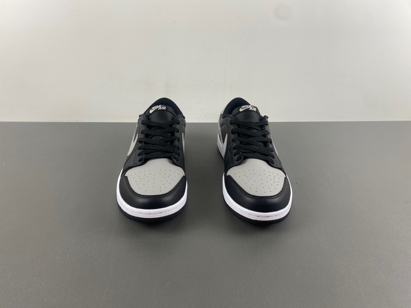Jordan Retro 1 Low OG  CZ0790-003