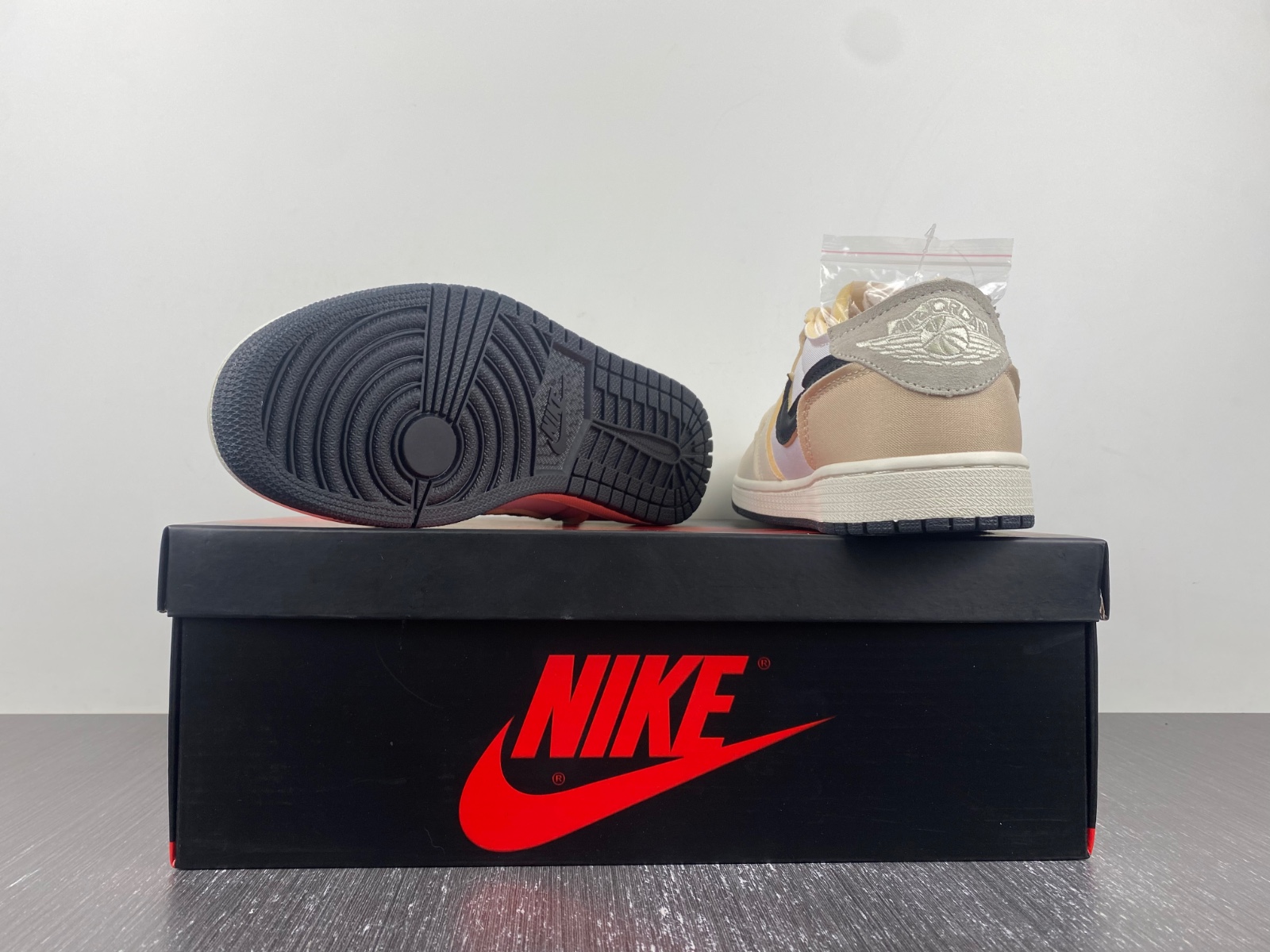 Air Jordan 1 Low OG EX "Coconut Milk" DV0982-100