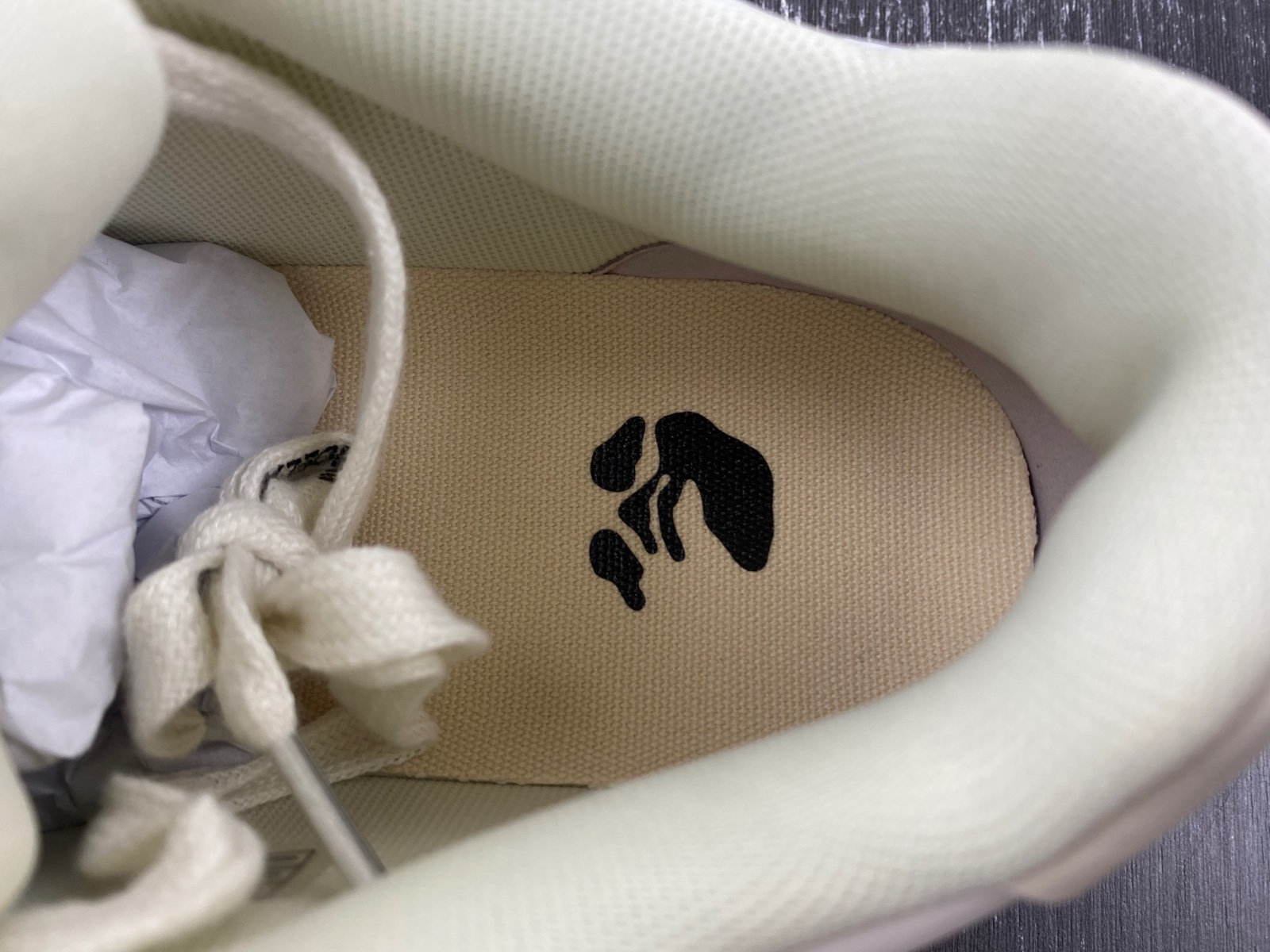 OFF-WHITE Out Of Office leather sneakers