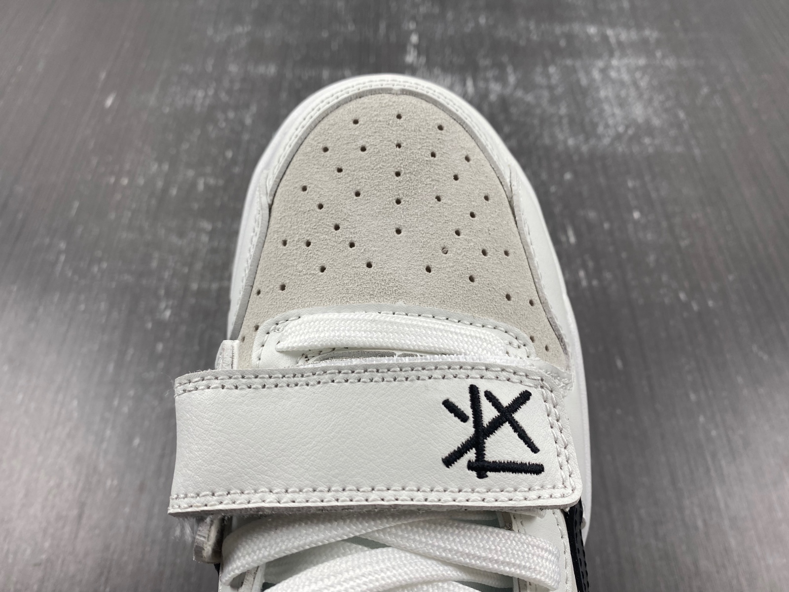 Travis Scott x Jordan Cut The Check