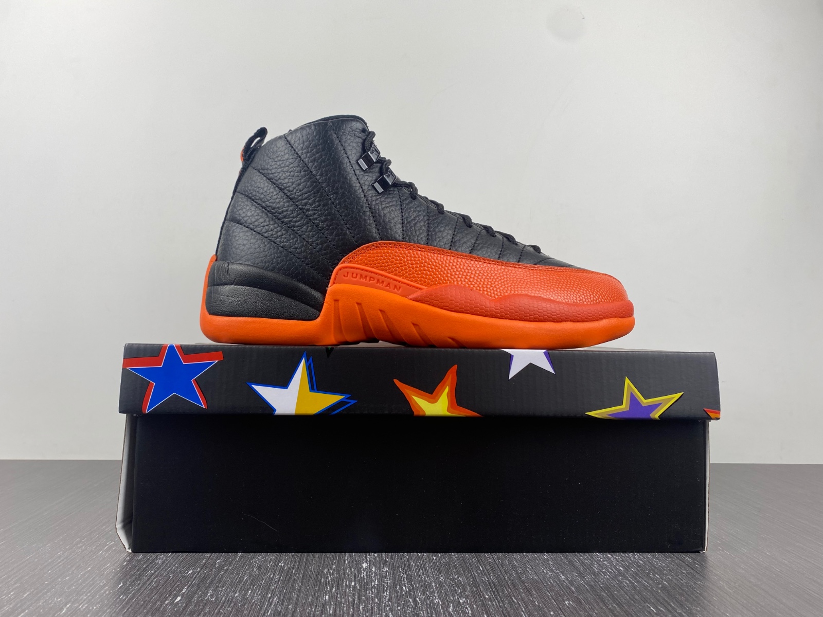 Air Jordan 12 “Brilliant Orange”  FD9101-081