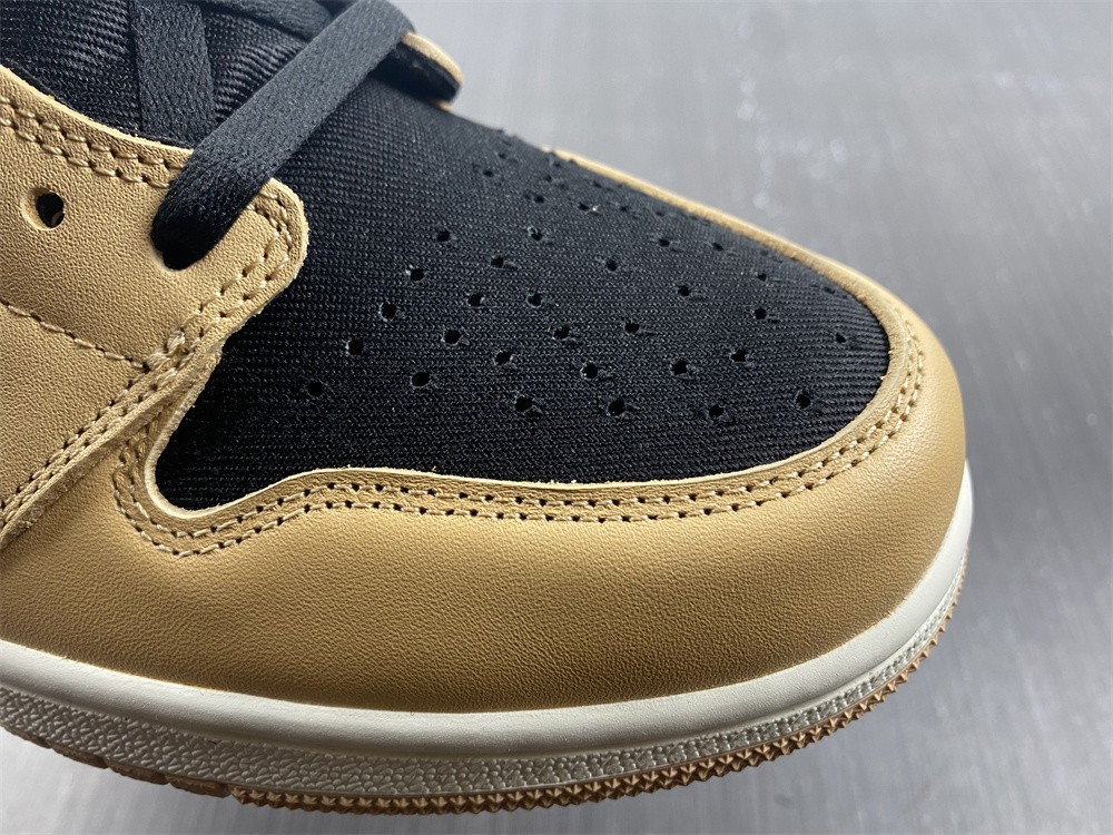 Air Jordan 1 Heirloom 555088-202