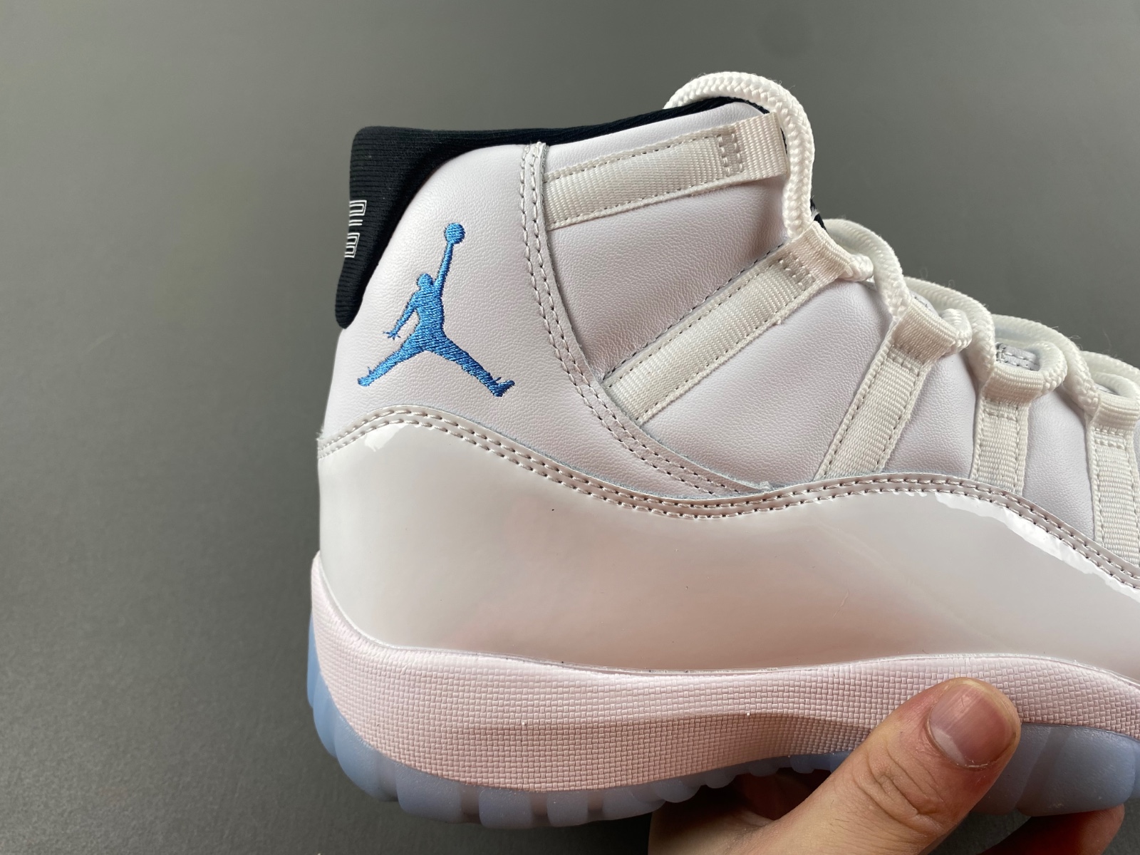 Air Jordan 11 “legend Blue”  CT8012-104