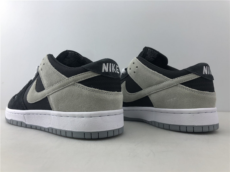 Nike SB Dunk Low Black Wolf Grey 854866-001