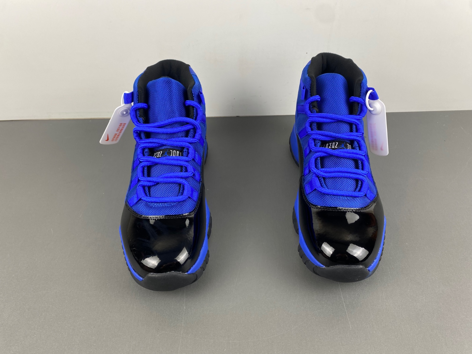 Air Jordan 11   CT8012-400